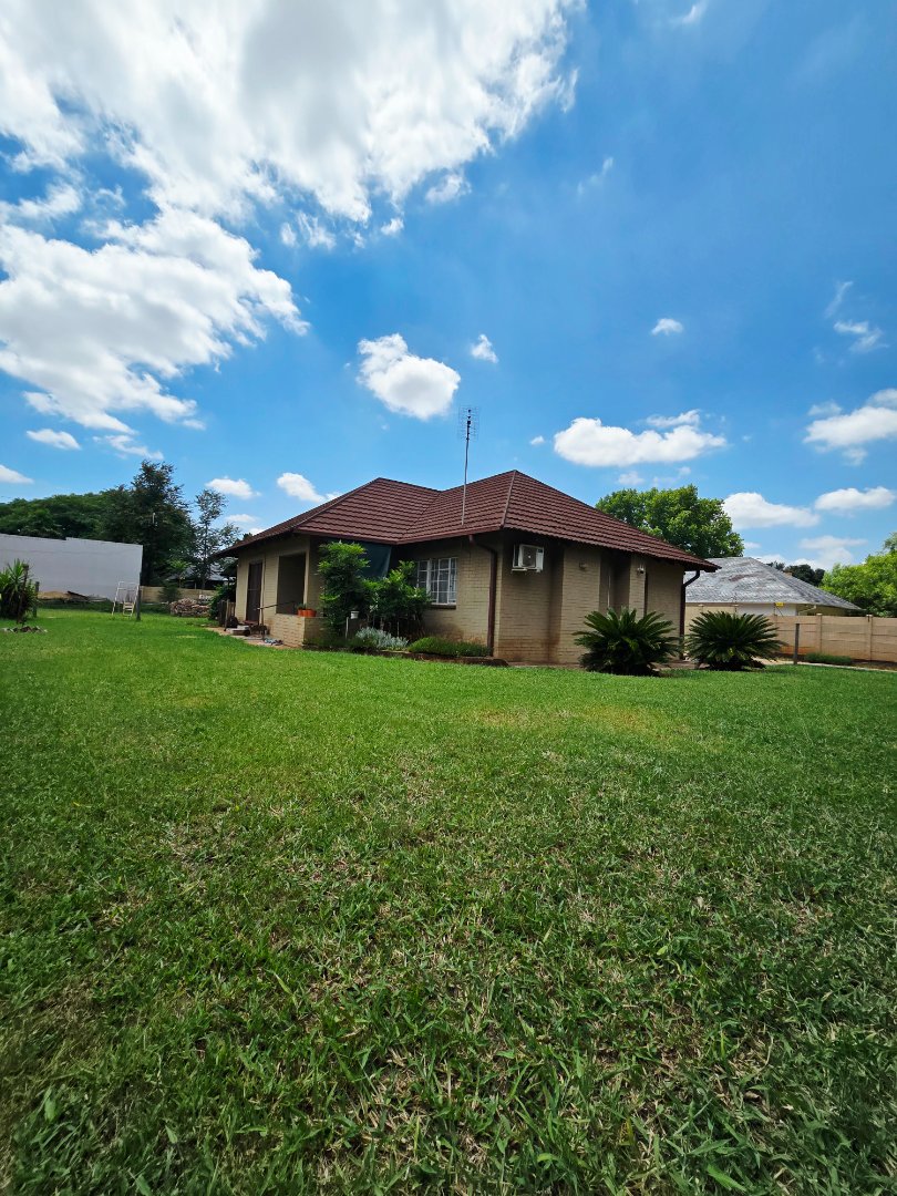 3 Bedroom Property for Sale in Stilfontein Ext 3 North West